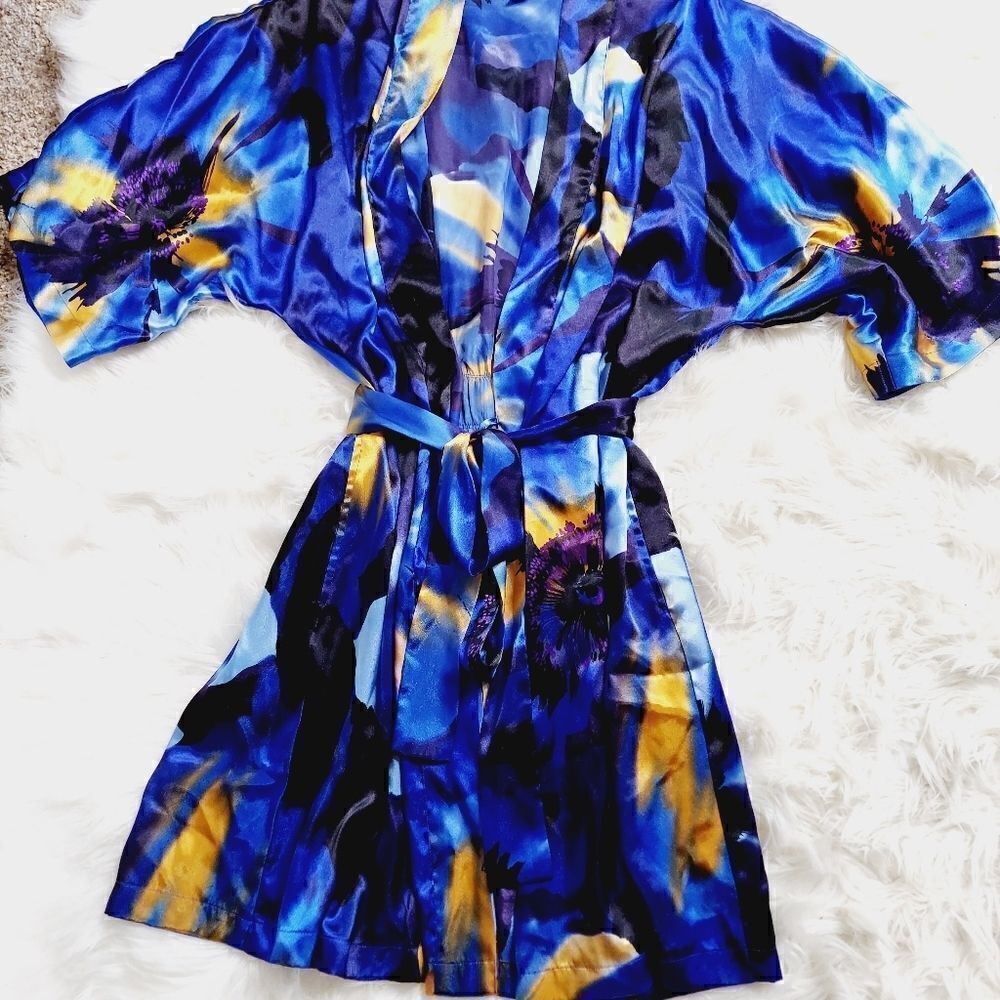 ‎Morgan Taylor Intimates robe - Picture 2 of 12